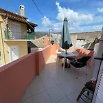 Traditional Home Roibis